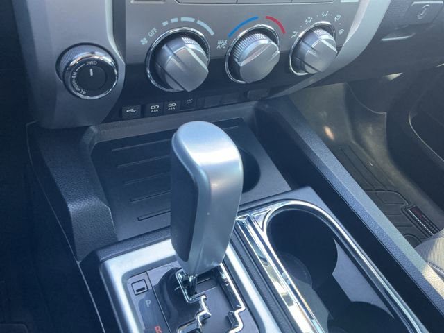Used 2020 Toyota Tundra SR5 w/ SR5 Upgrade Package image 22