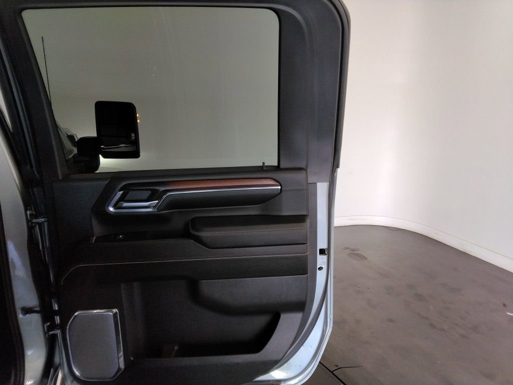 Used 2024 GMC Sierra 2500 Denali w/ Denali Reserve Package image 44