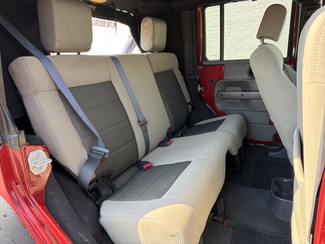 Used 2010 Jeep Wrangler Unlimited Rubicon w/ Trailer Tow Group AWD/4WD image 11