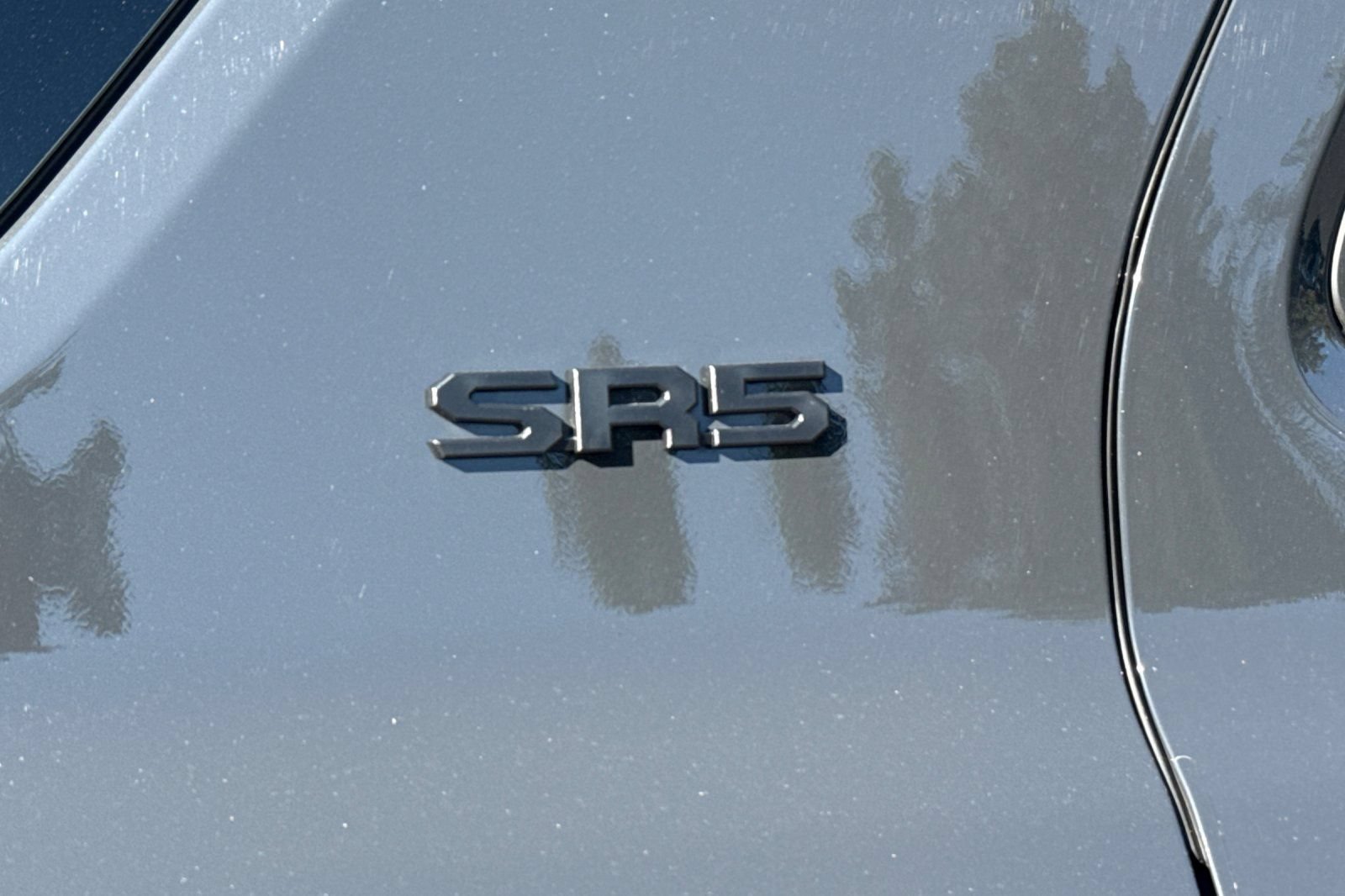 Used 2025 Toyota 4Runner SR5 AWD/4WD image 27