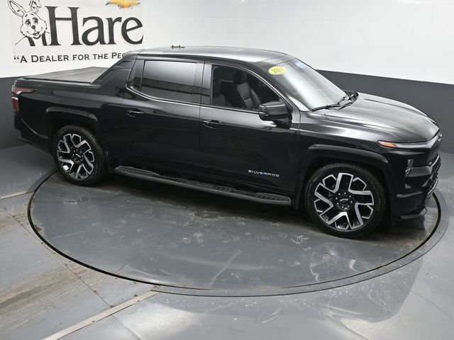 Used 2024 Chevrolet Silverado EV RST image 46