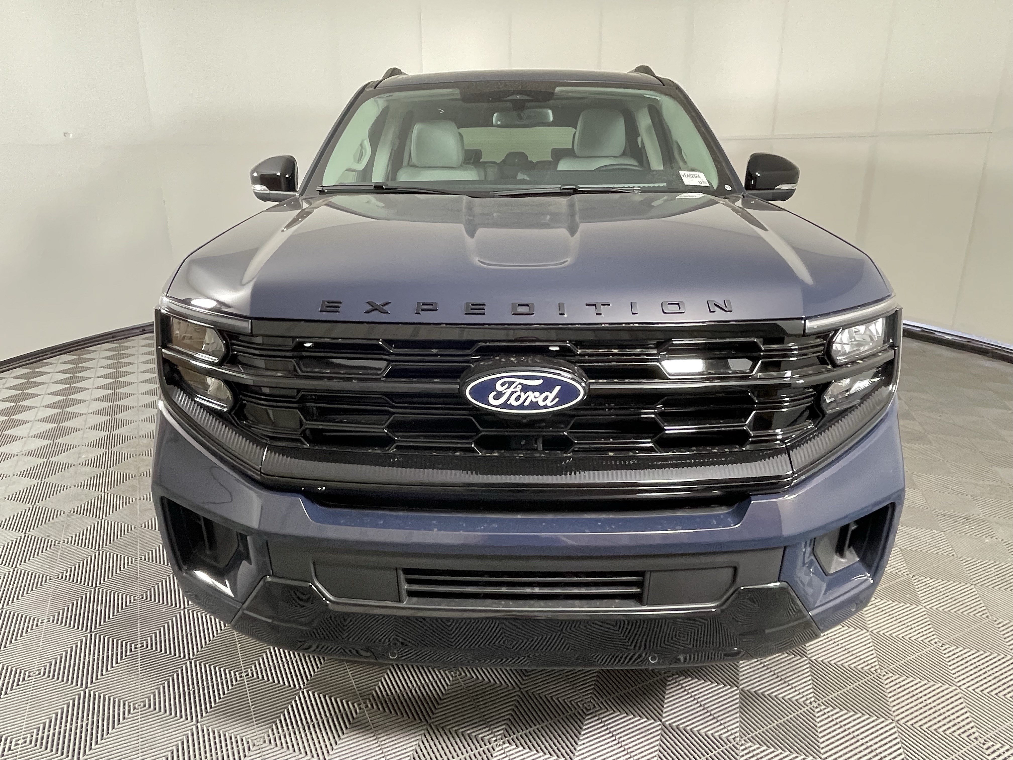 New 2027 Ford Expedition Platinum AWD/4WD image 8