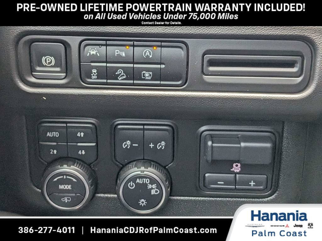 Used 2024 Chevrolet Tahoe Z71 w/ Z71 Off-Road Package AWD/4WD image 26