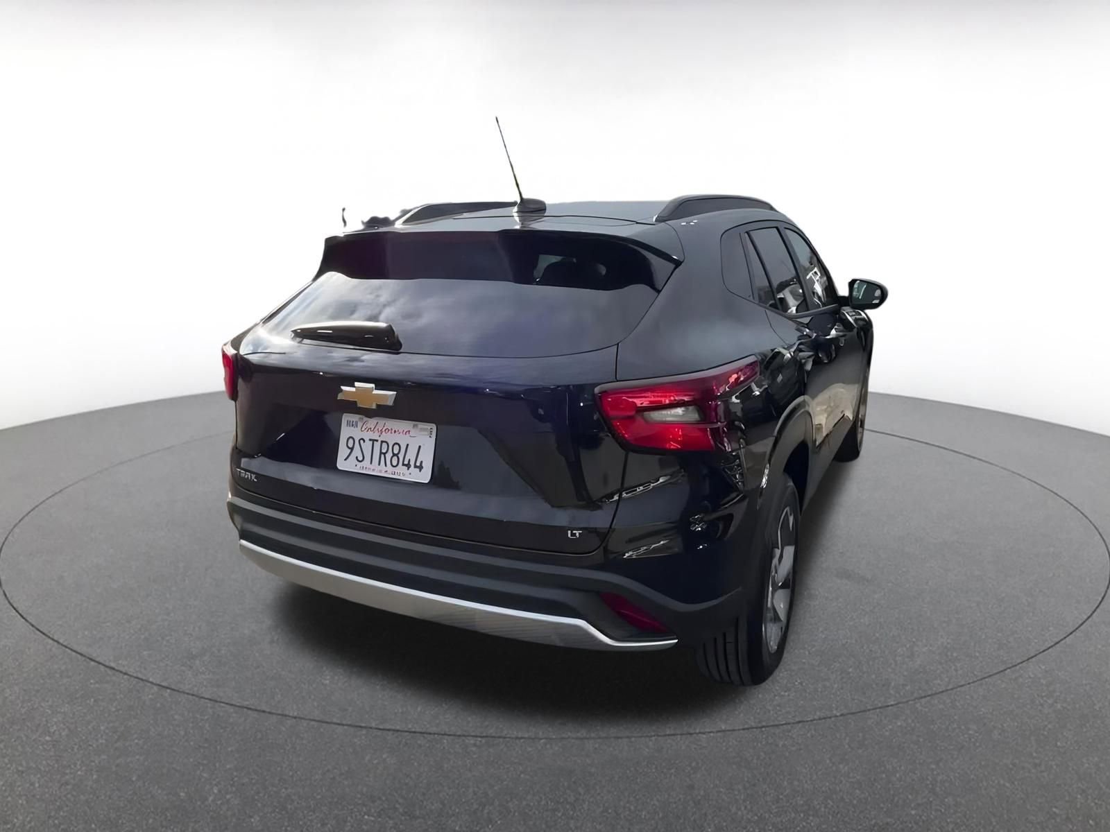 Used 2025 Chevrolet Trax LT image 15