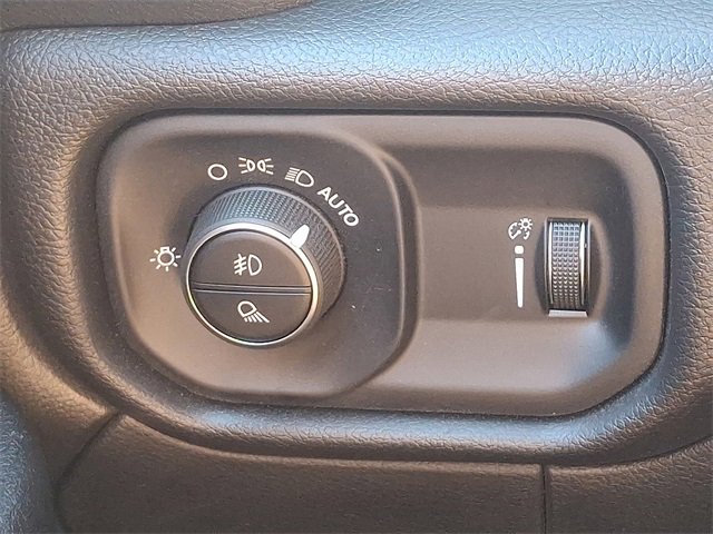 Used 2023 RAM 3500 Tradesman w/ Chrome Appearance Group image 29