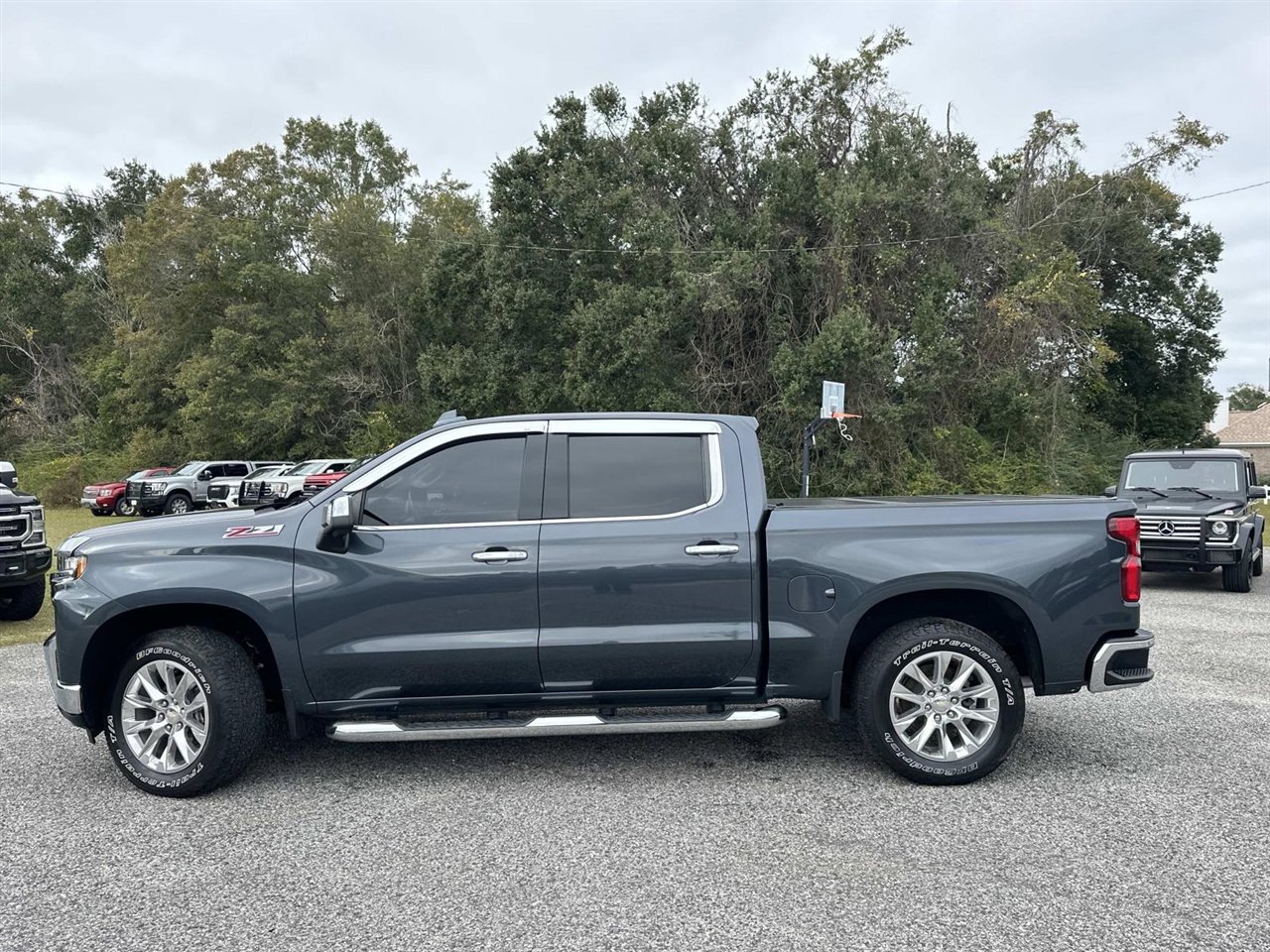 Used 2021 Chevrolet Silverado 1500 LTZ image 11
