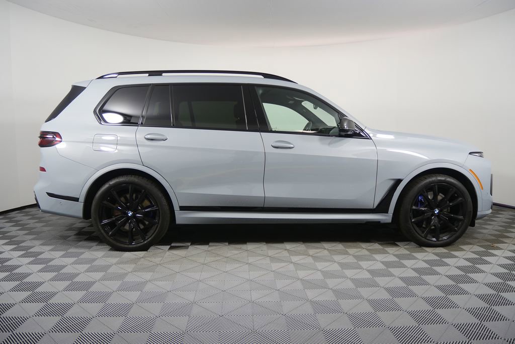 Certified 2025 BMW X7 M60i image 2
