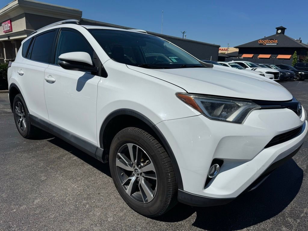 Used 2016 Toyota RAV4 XLE AWD/4WD image 8