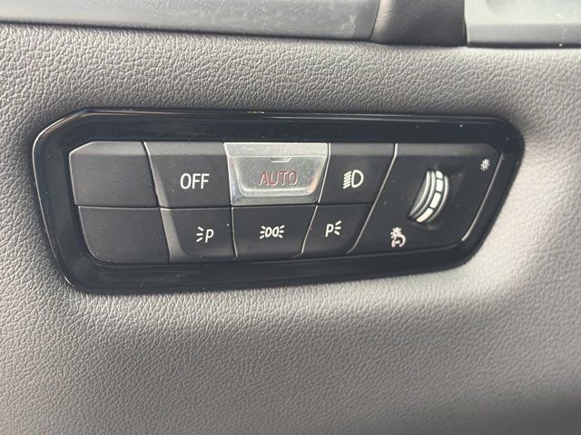 Certified 2025 BMW 840i xDrive Coupe w/ Driving Assistance Package image 33