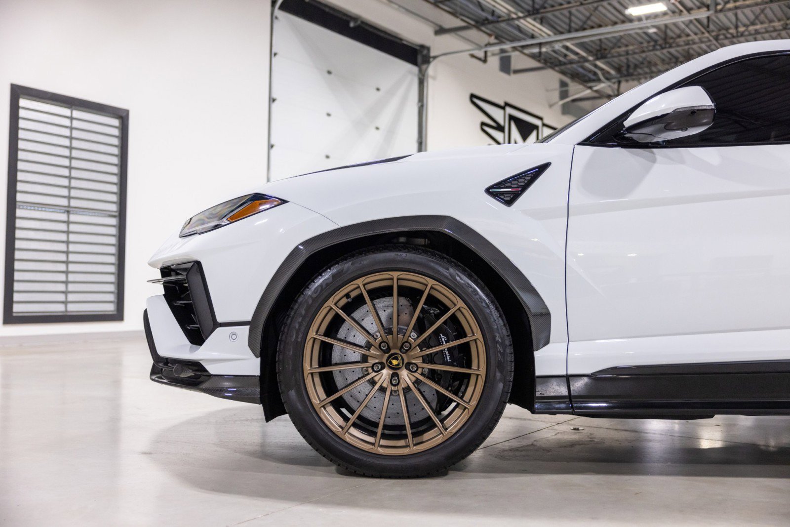 Used 2023 Lamborghini Urus Performante image 22