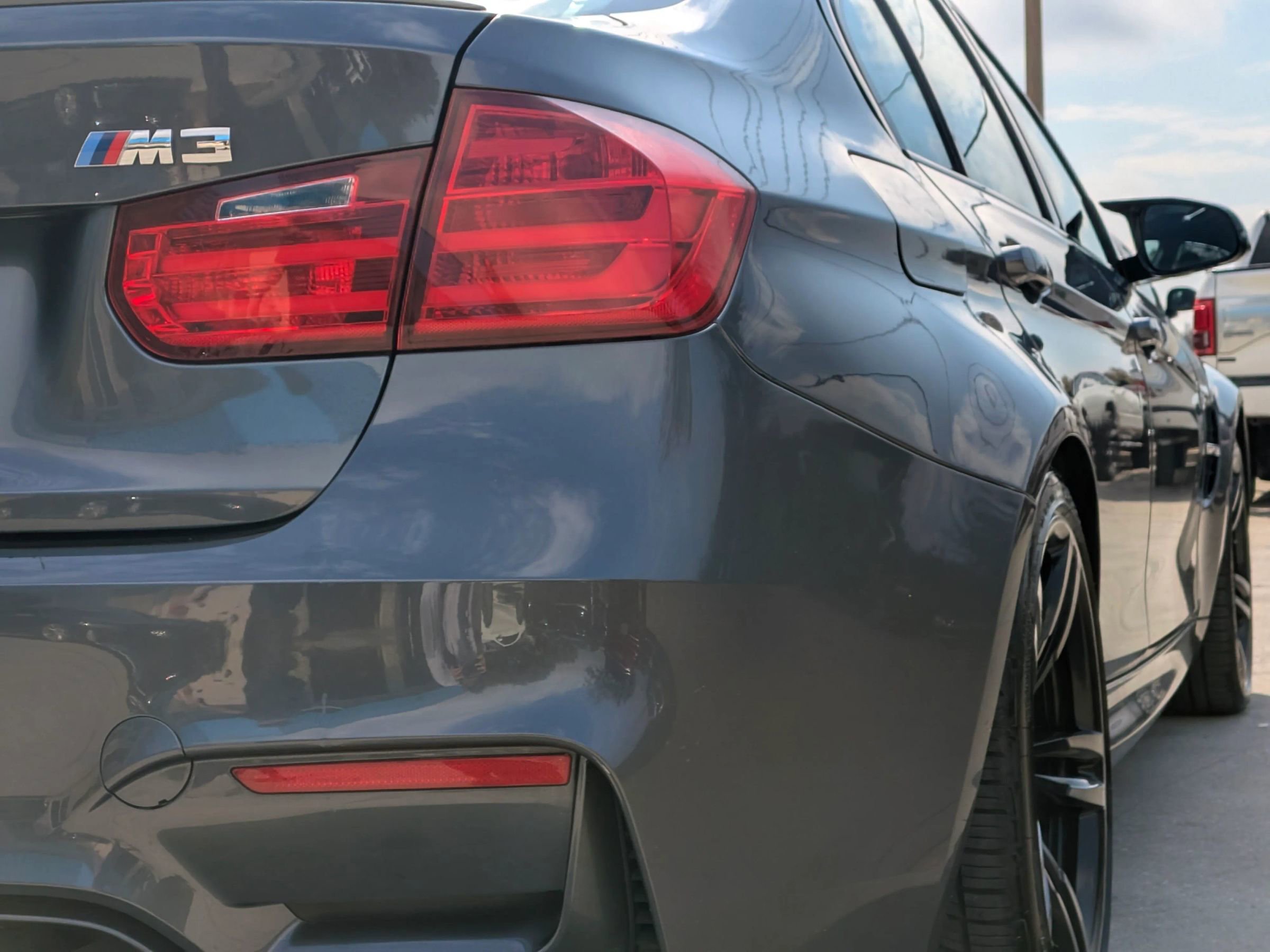 Used 2015 BMW M3 Sedan image 5