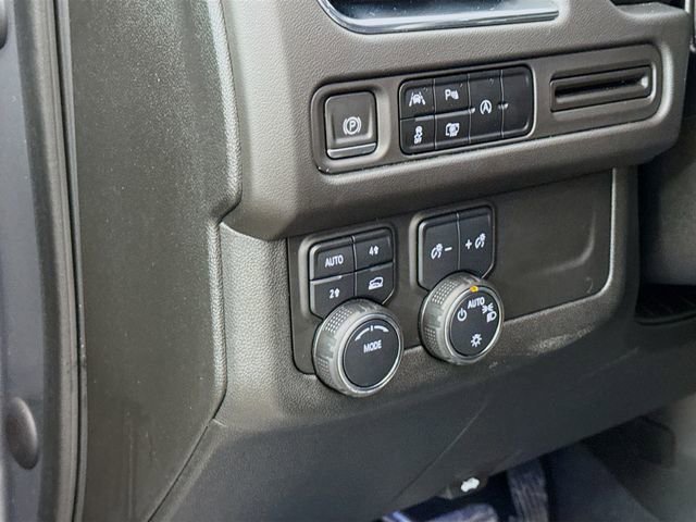 Used 2023 Chevrolet Tahoe LT w/ Luxury Package image 12