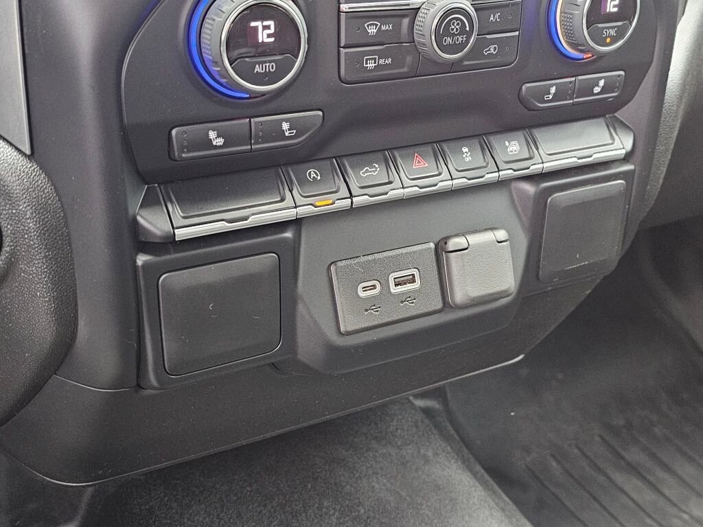 Used 2022 Chevrolet Silverado 1500 LT image 29