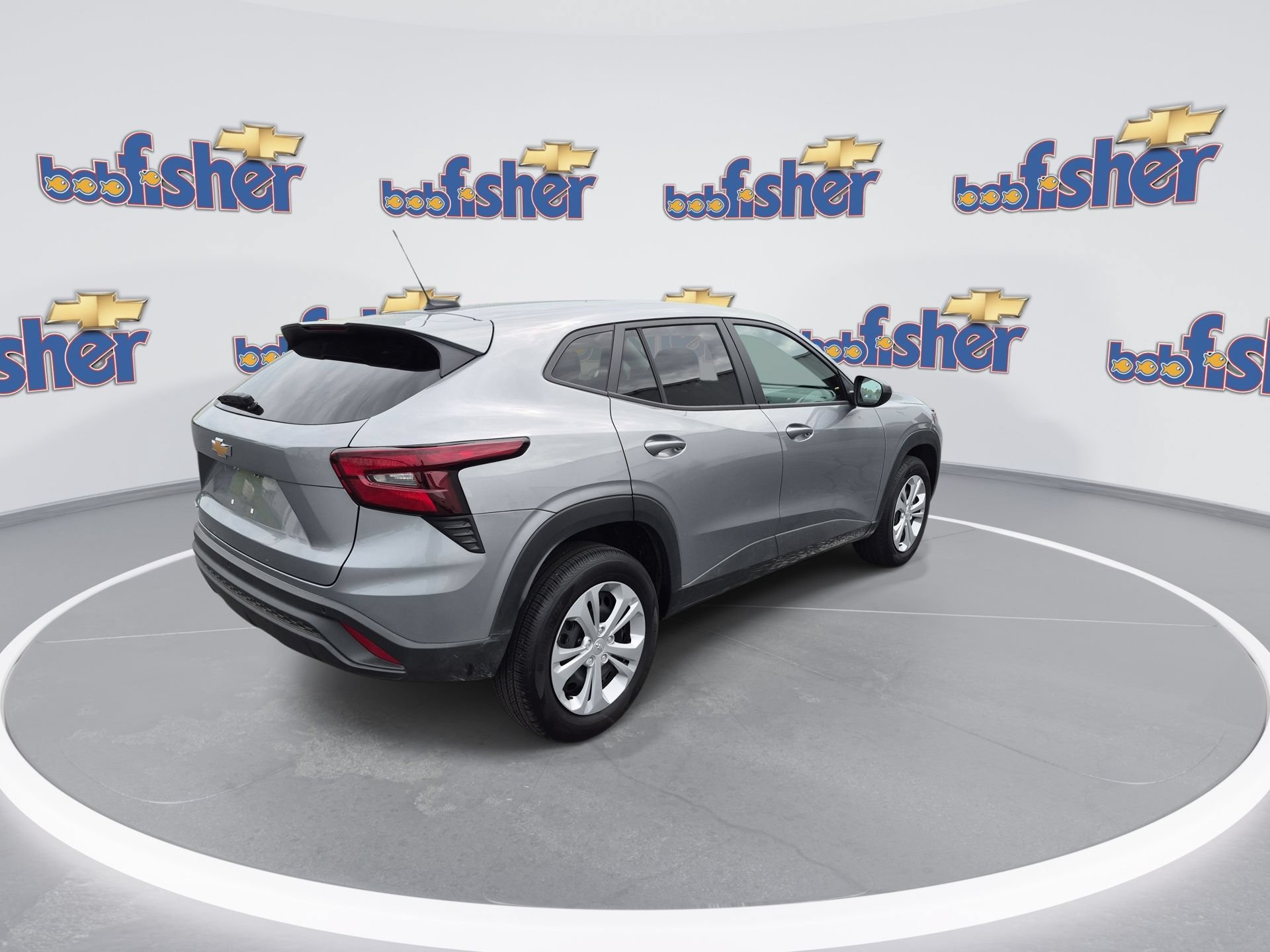 Certified 2026 Chevrolet Trax LS w/ Driver Confidence Package FWD image 8
