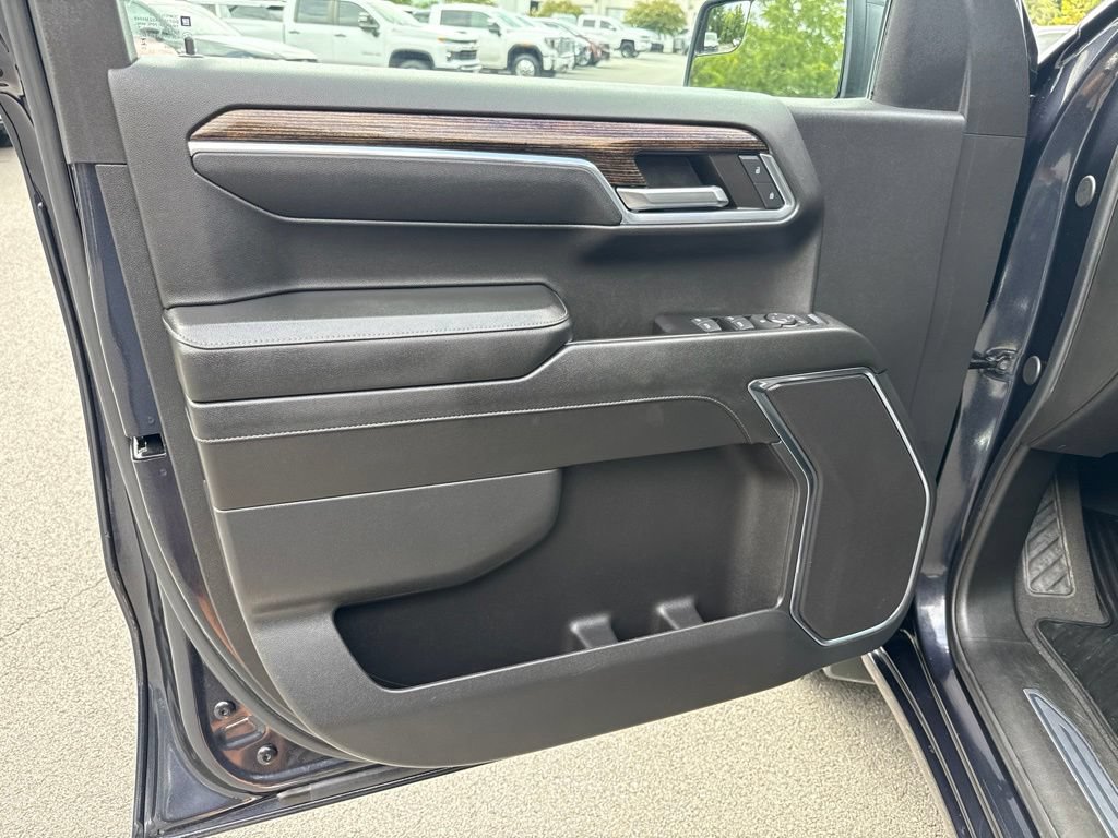 Used 2024 GMC Sierra 1500 Elevation AWD/4WD image 17