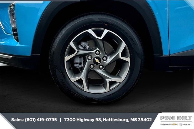 New 2026 Chevrolet Trax LT w/ Driver Confidence Package image 11