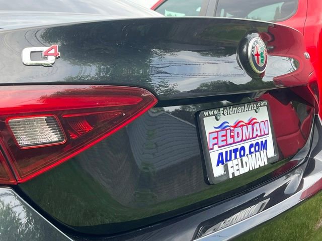Used 2020 Alfa Romeo Giulia Ti w/ Active Blind Spot Package AWD/4WD image 34