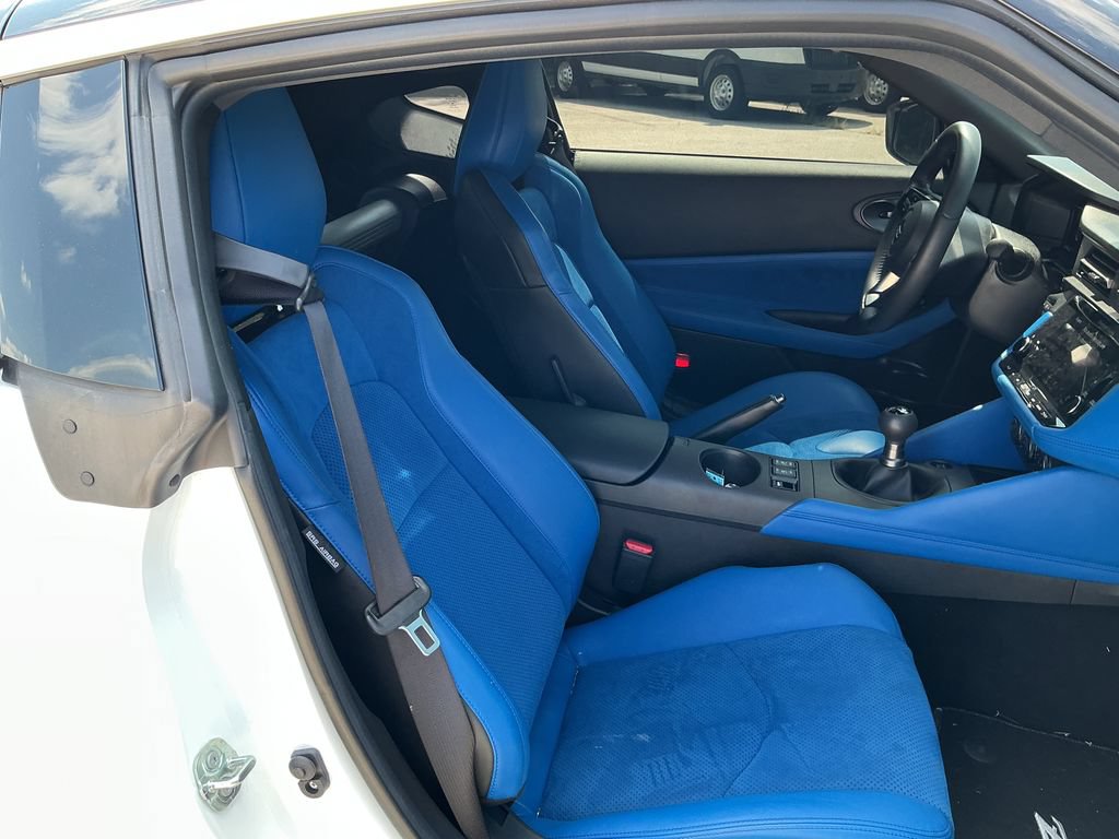 Used 2024 Nissan Z Performance w/ Floor Mat Package RWD image 18