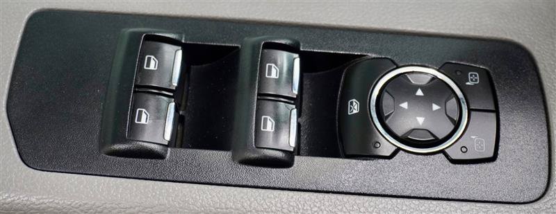 Used 2015 Ford F150 XLT w/ Equipment Group 302A Luxury AWD/4WD image 29
