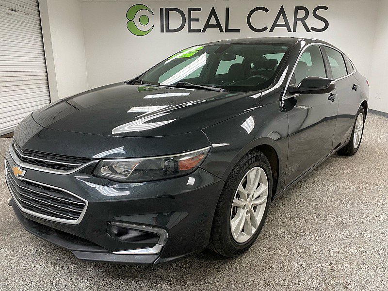 Used 2018 Chevrolet Malibu LT image 1