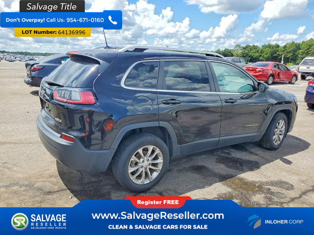 Used 2019 Jeep Cherokee Latitude w/ Popular Appearance Group FWD image 4