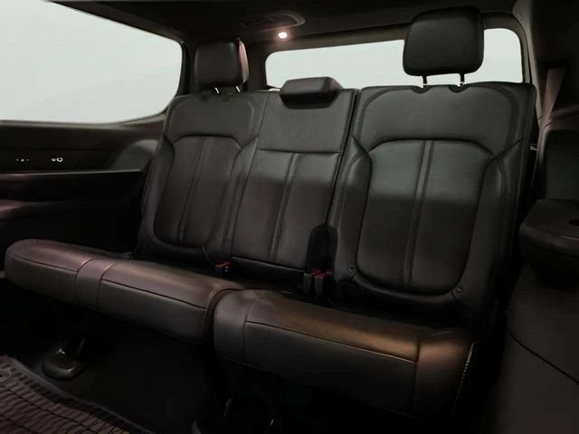 Used 2024 Jeep Wagoneer Series II w/ Premium Group I AWD/4WD image 73
