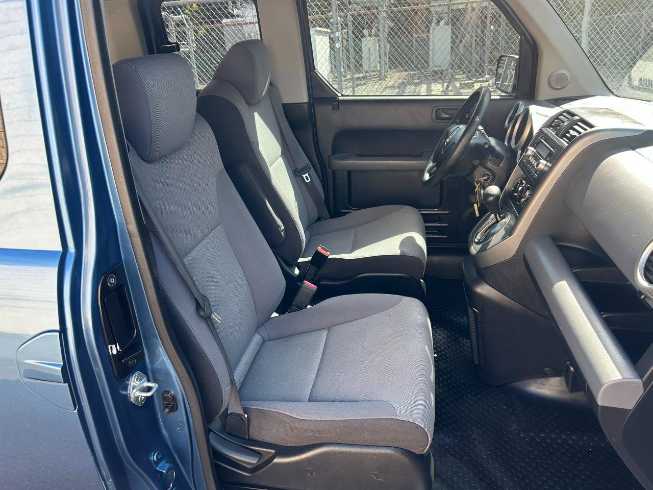 Used 2007 Honda Element EX image 16