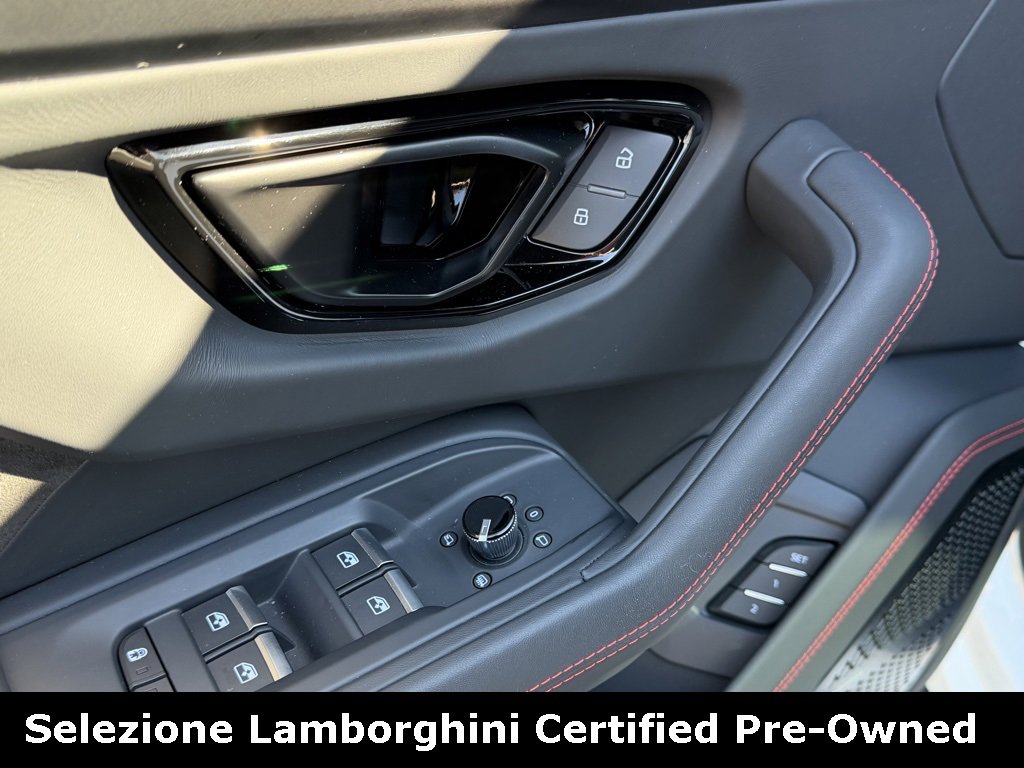 Used 2024 Lamborghini Urus S image 25