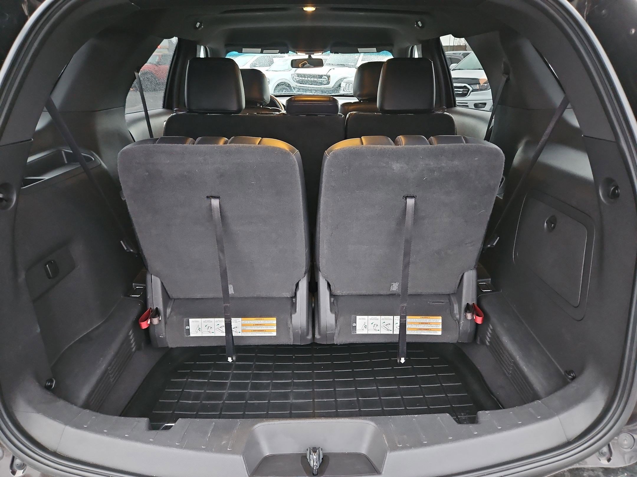 Used 2013 Ford Explorer XLT image 31