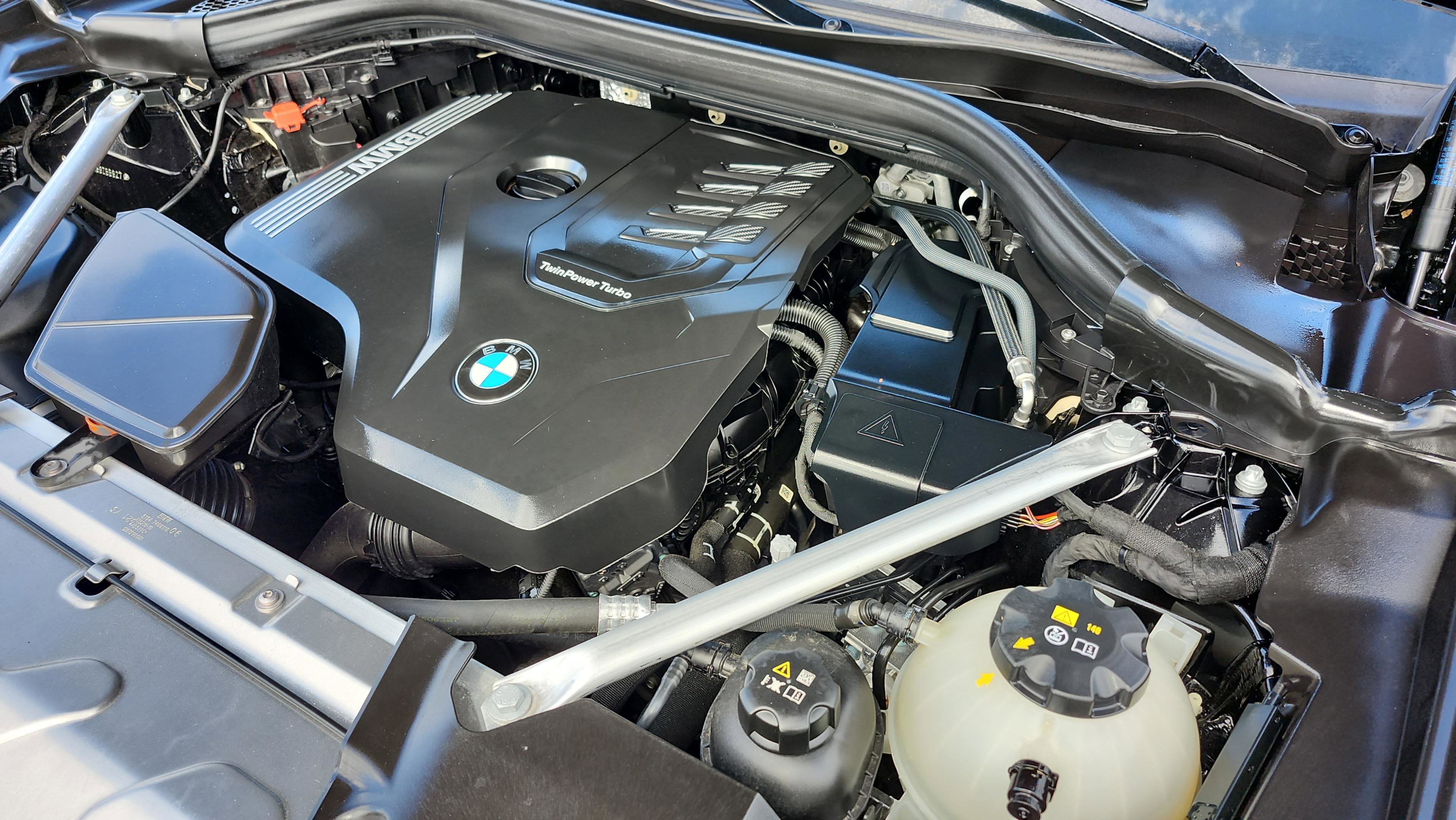 Certified 2025 BMW X4 xDrive30i w/ Premium Package image 31