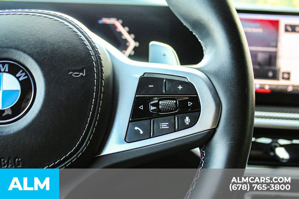 Used 2025 BMW X6 M60i AWD/4WD image 26