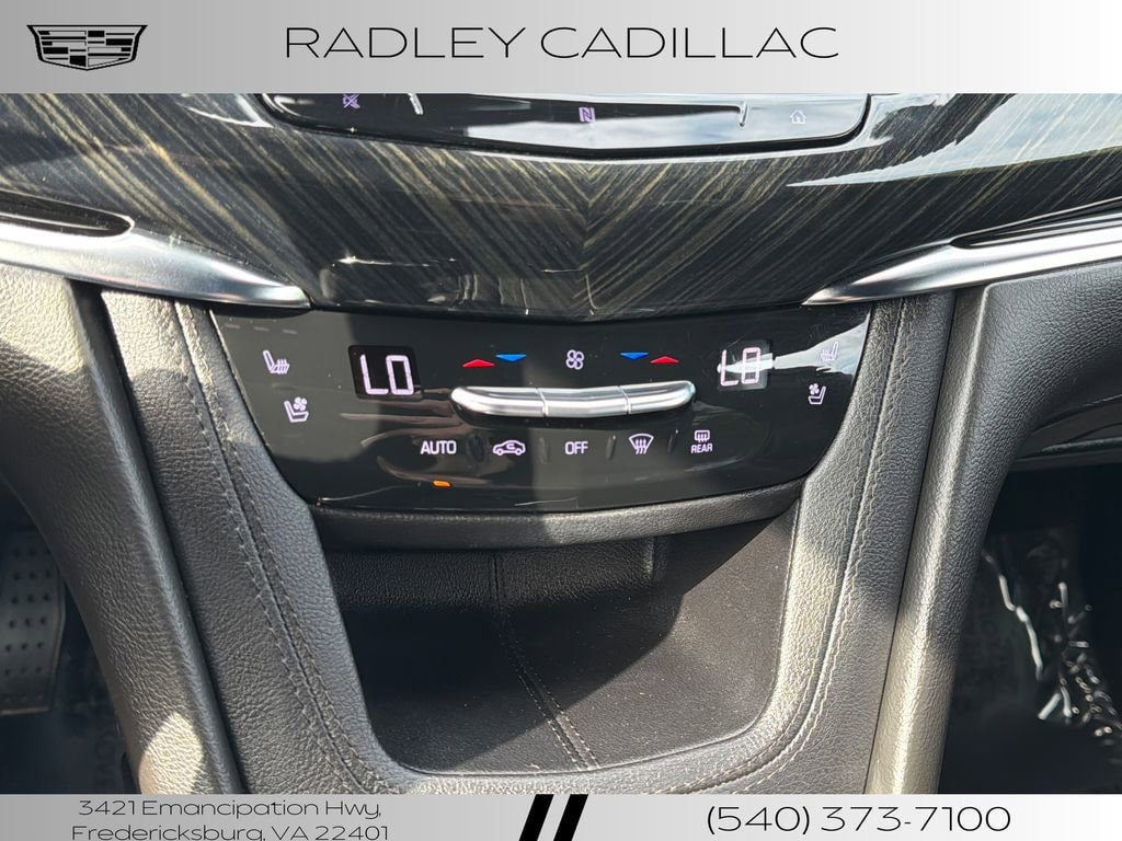 Used 2020 Cadillac XT6 Premium Luxury AWD/4WD image 9