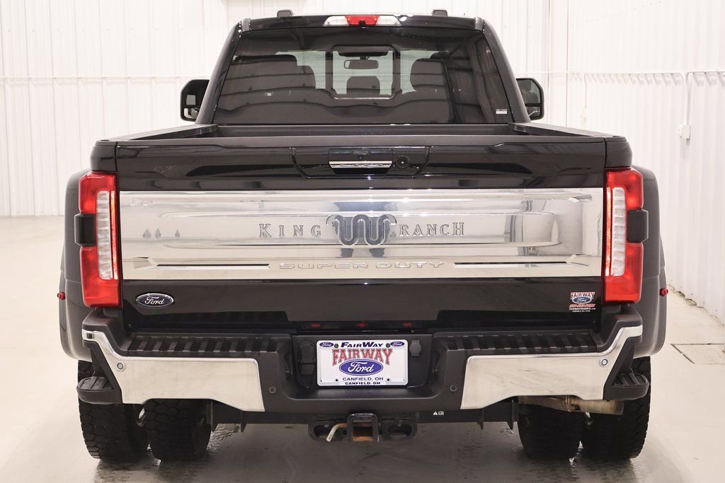 Certified 2023 Ford F450 King Ranch w/ Chrome Package image 9