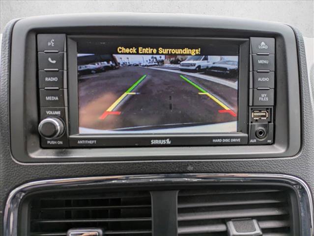 Used 2016 Dodge Grand Caravan SXT image 15