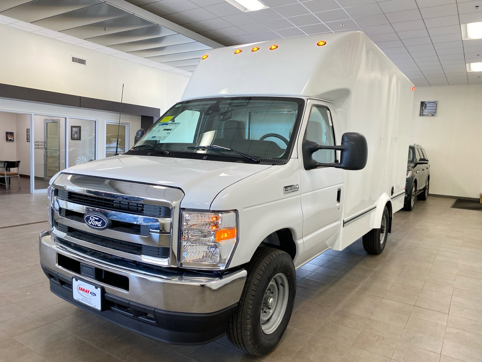 New 2027 Ford E-350 and Econoline 350 Super Duty w/ Power Equipment Group RWD image 4
