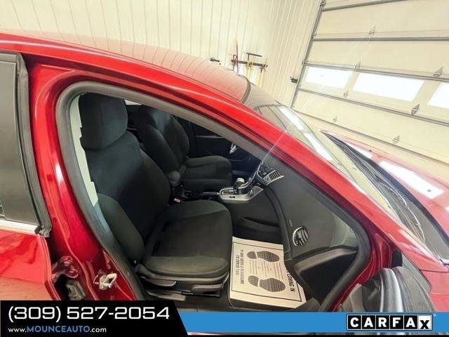 Used 2011 Chevrolet Cruze LT image 3