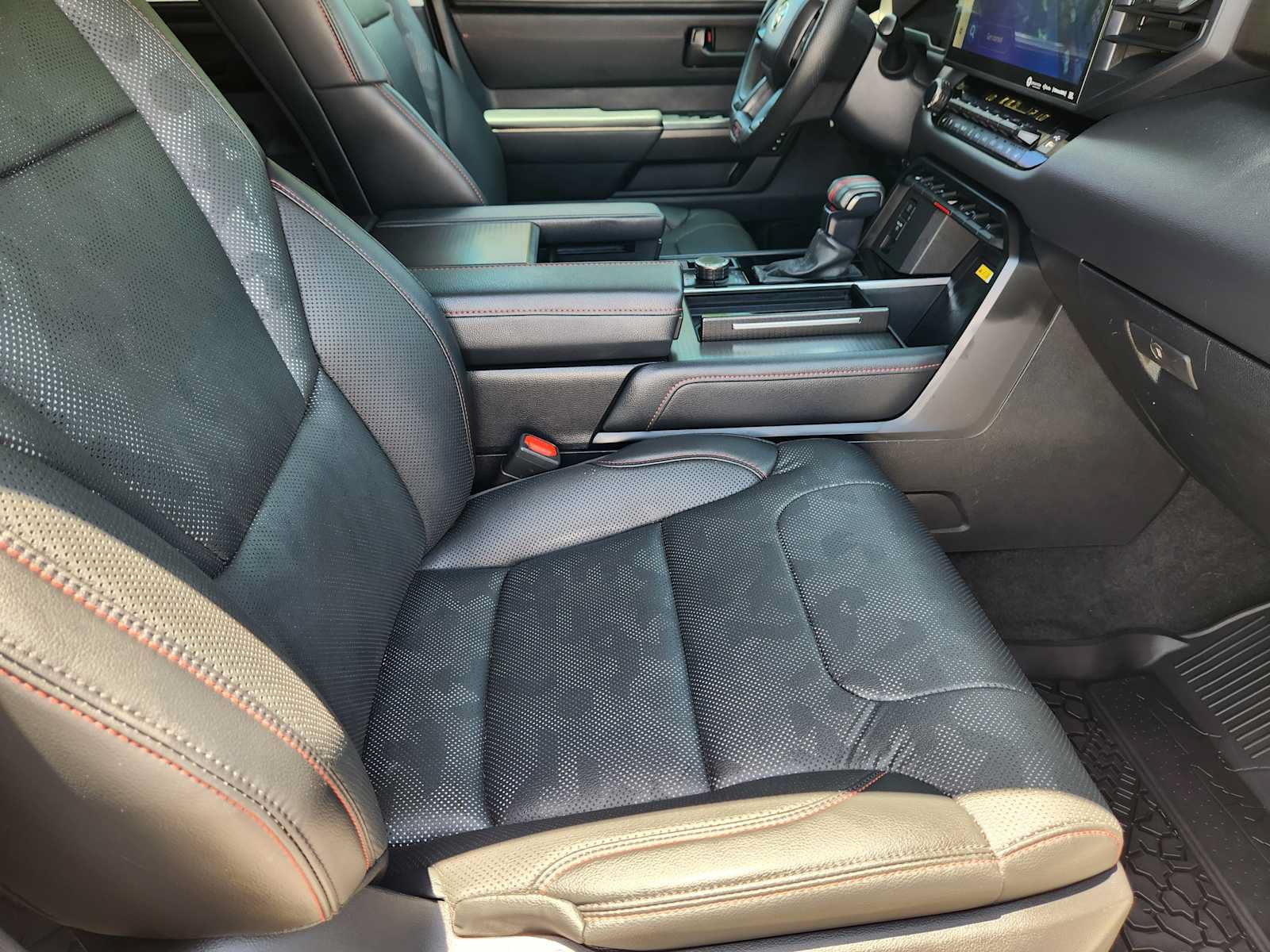 Used 2023 Toyota Sequoia TRD Pro AWD/4WD image 15
