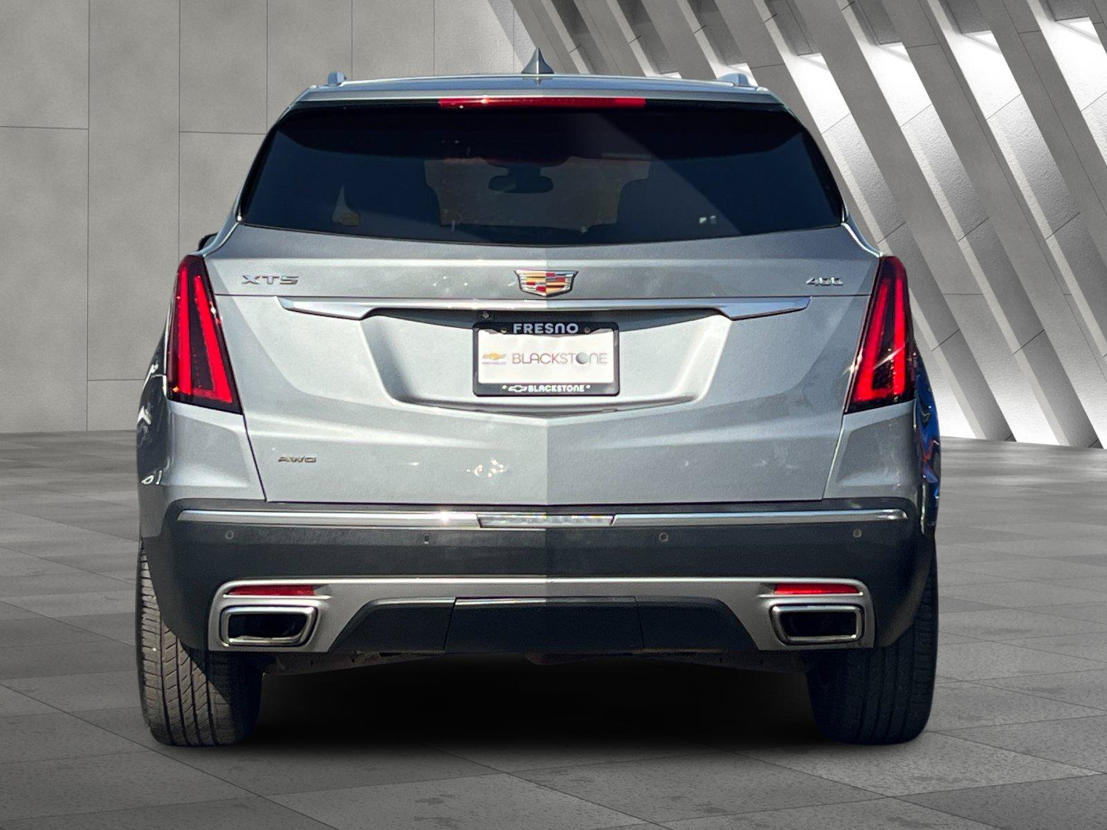 Certified 2023 Cadillac XT5 Premium Luxury AWD/4WD image 5
