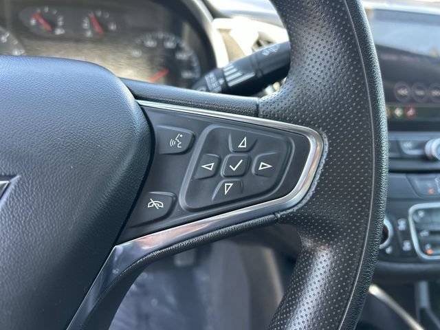 Used 2023 Chevrolet Malibu LT FWD image 24