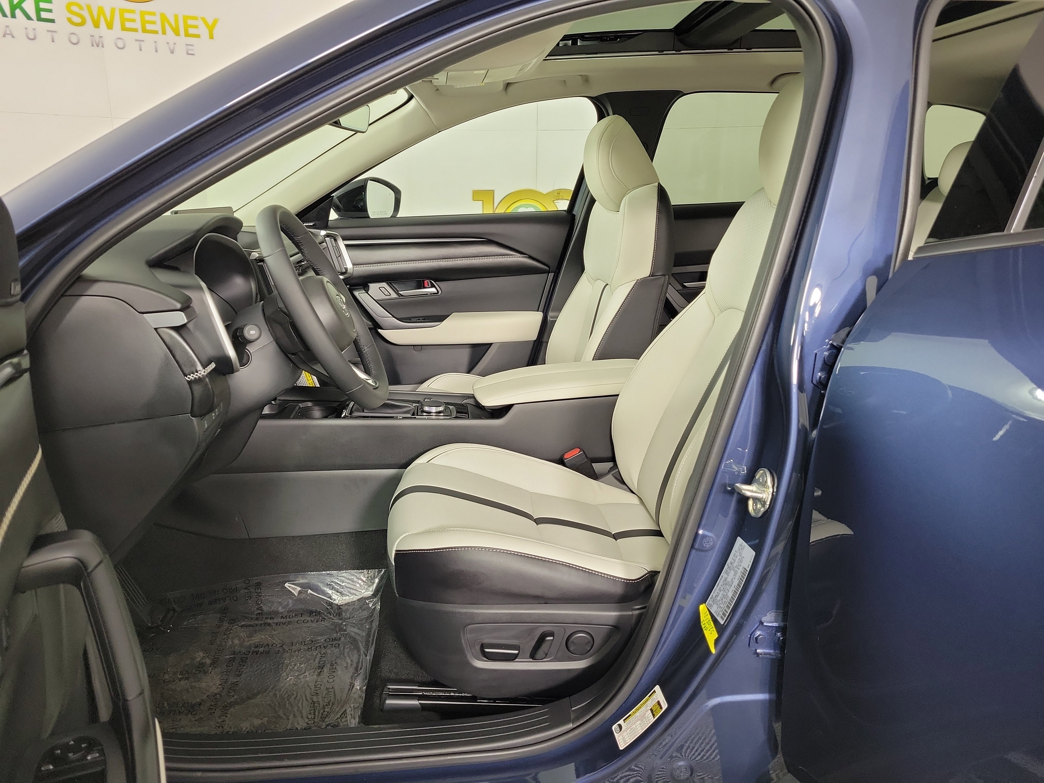 New 2026 MAZDA CX-50 AWD 2.5 S w/ Premium Package image 11