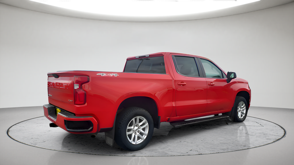Used 2021 Chevrolet Silverado 1500 RST w/ Bed Protection Package AWD/4WD image 3