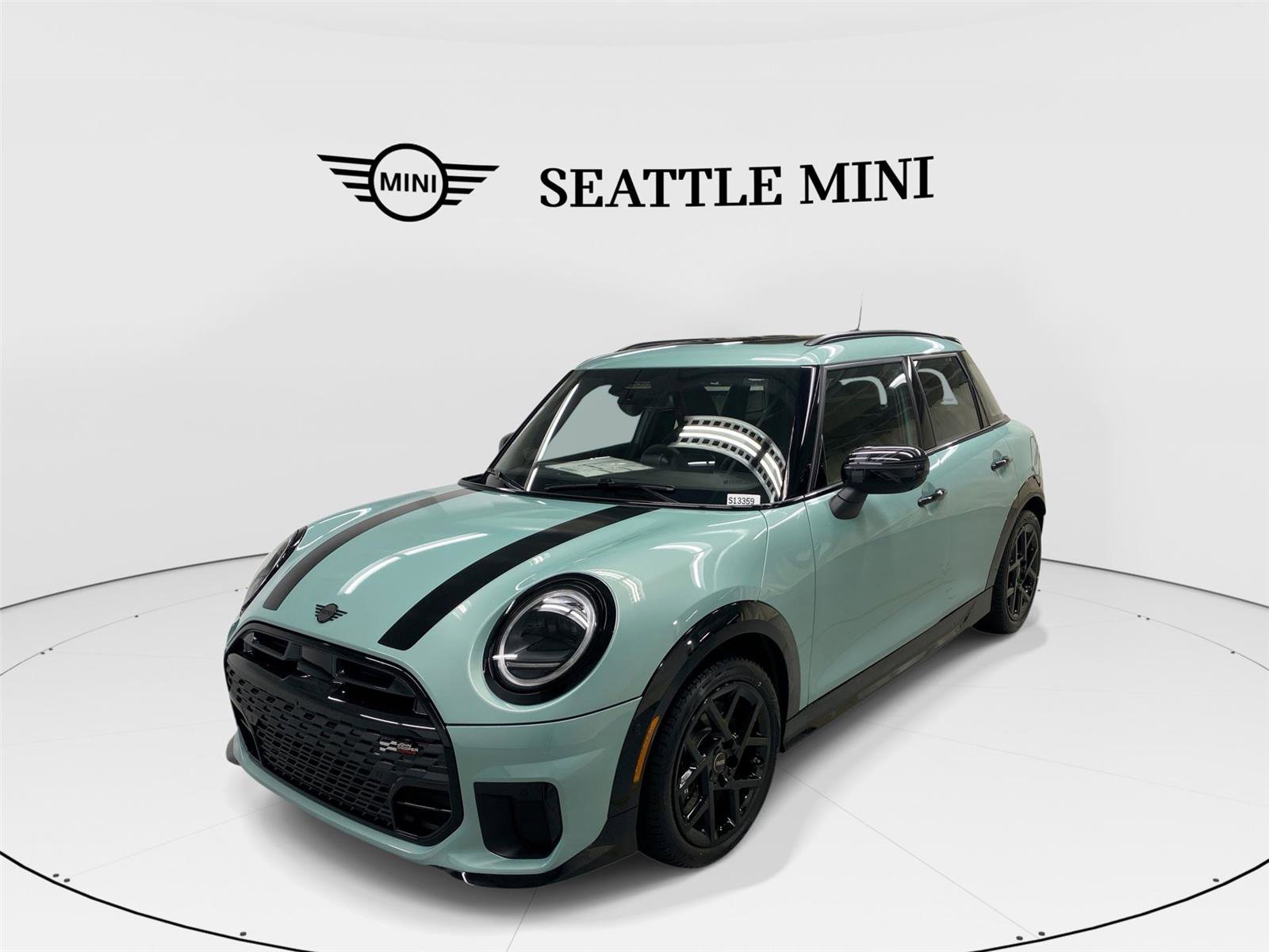 New 2026 MINI Cooper S image 1