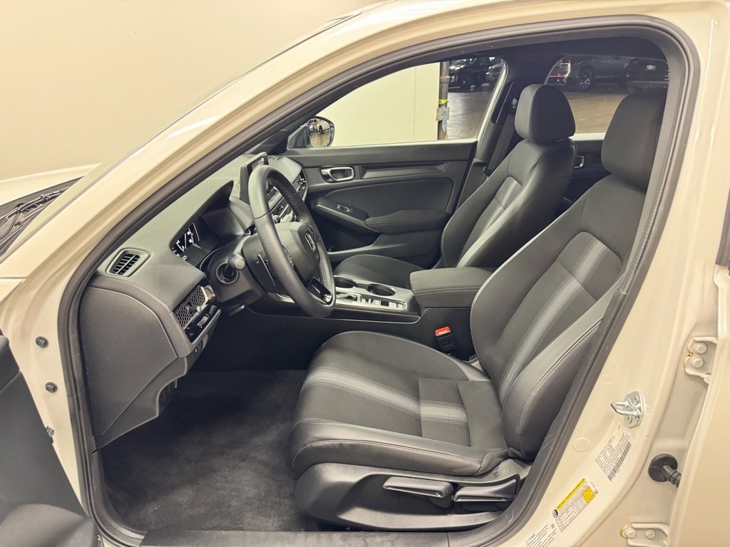 Used 2025 Honda Civic Sport image 14