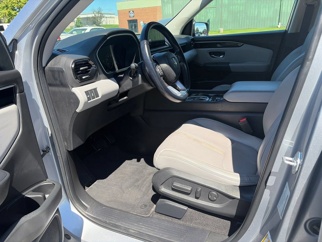 Used 2023 Honda Pilot EX-L image 9