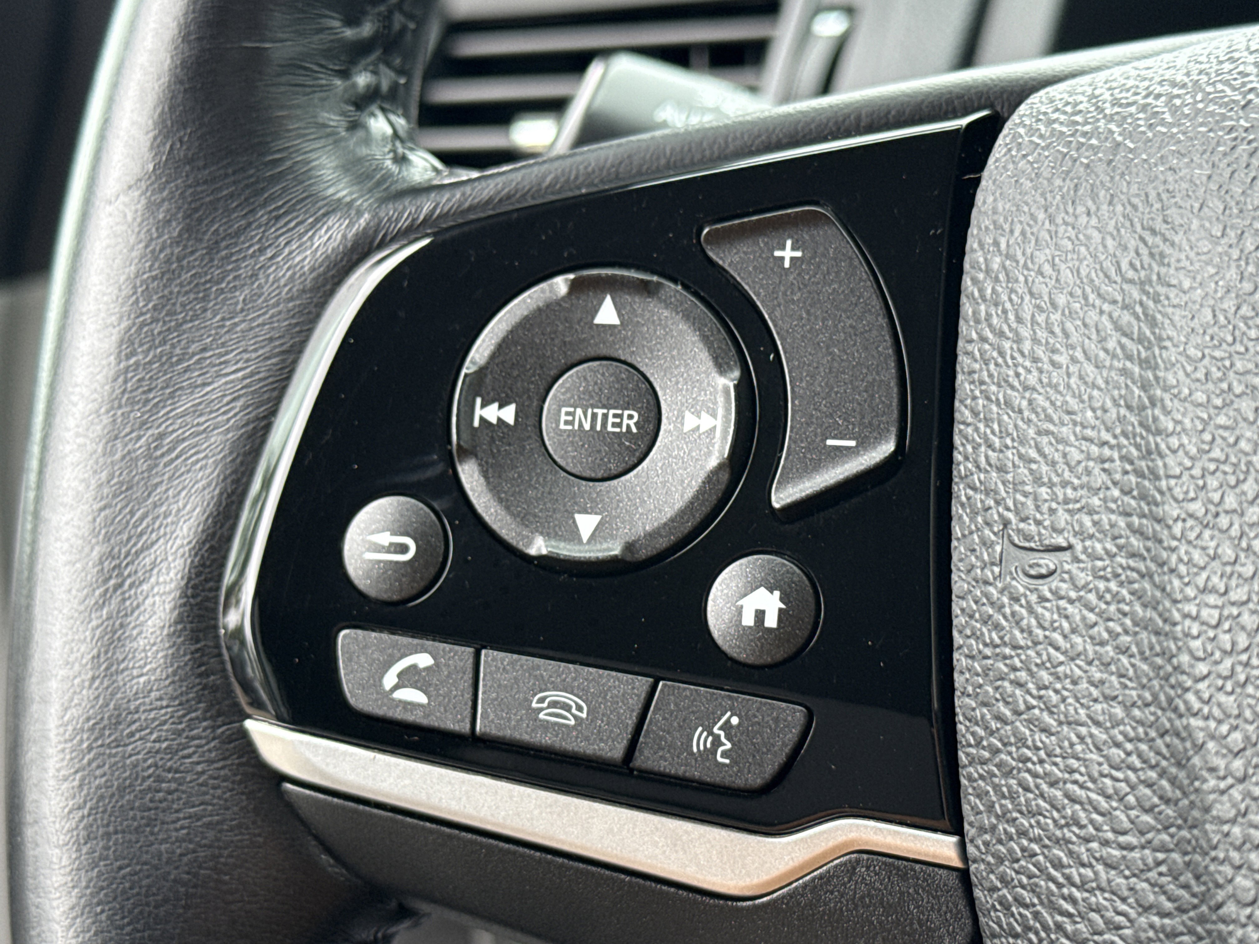 Certified 2019 Honda Pilot Touring image 35