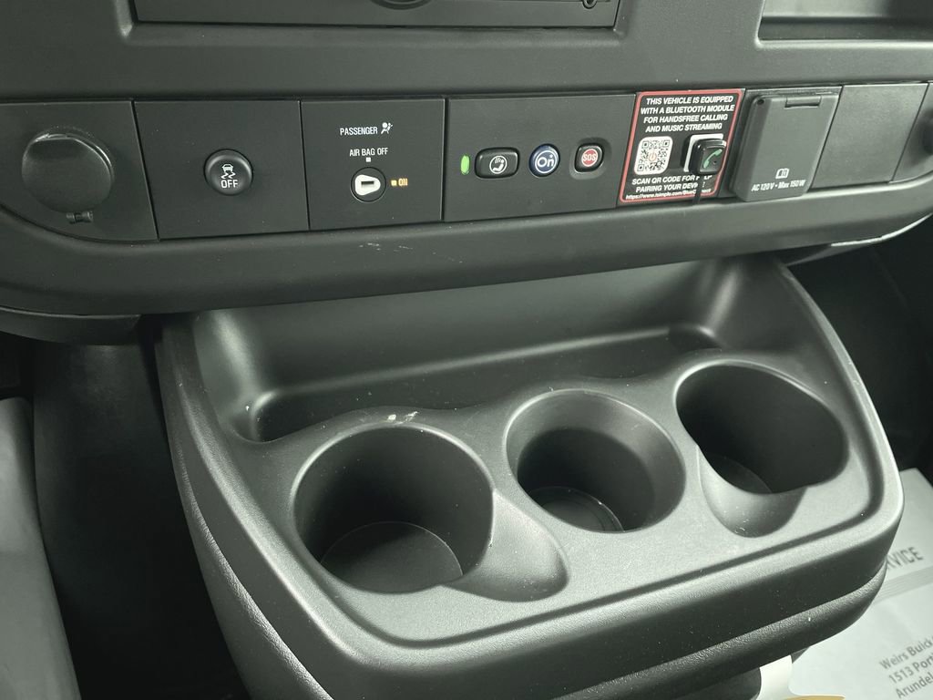 New 2025 GMC Savana 3500 w/ Power Convenience Package image 31