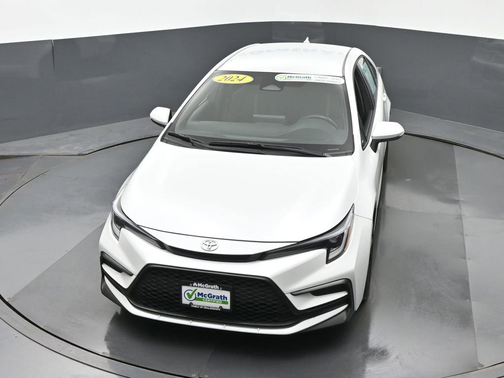 Used 2024 Toyota Corolla SE image 25