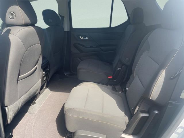 Used 2020 Chevrolet Traverse LT image 20
