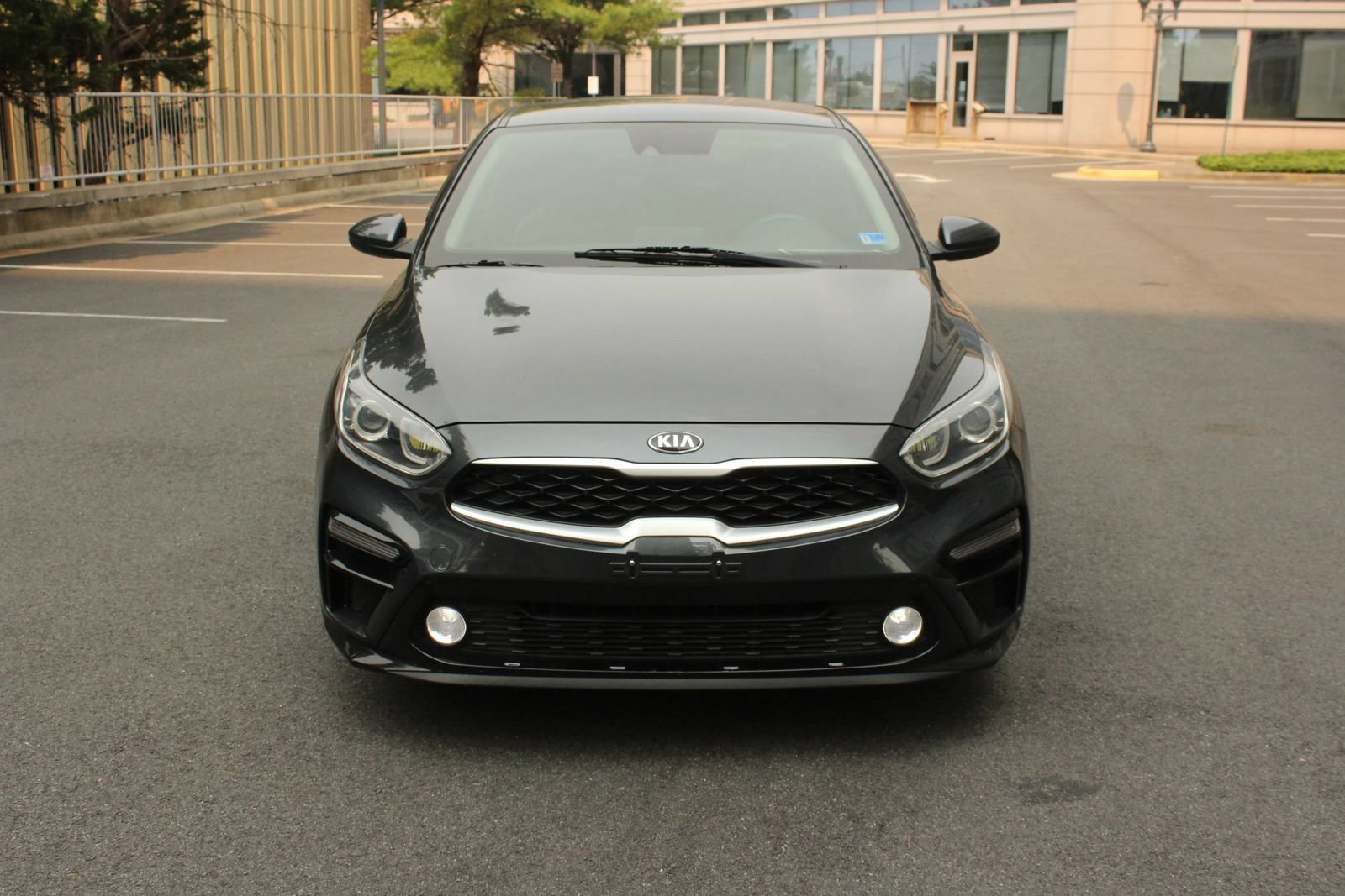 Used 2020 Kia Forte LXS FWD image 3