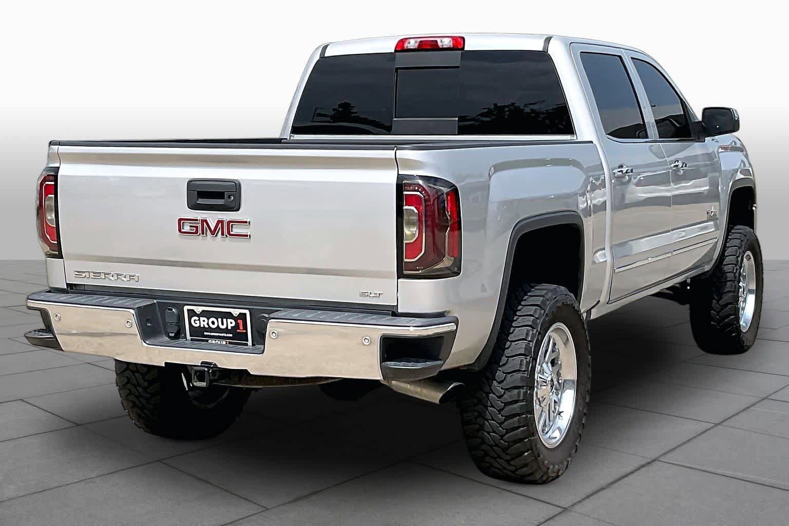 Used 2018 GMC Sierra 1500 SLT w/ Texas SLT Premium Package AWD/4WD image 13